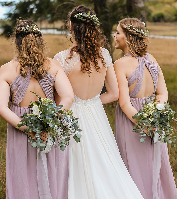 Woman Upset She Can’t Be A Bridesmaid Because Of Bride’s OCD, Splits The Internet - 1