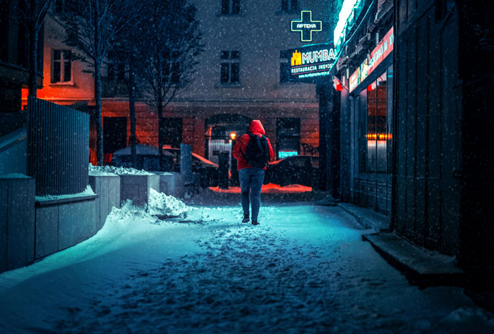 Teen Is Kicked Out By Mom And Her BF, Refuses To Return Home When Asked After Mom Has A Stroke - 1