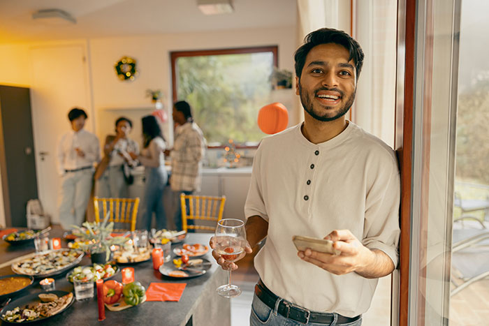 “The Last 6 Days Have Been Hell”: Friend Expects To Be Treated Like A King, Gets A Reality Check - 22