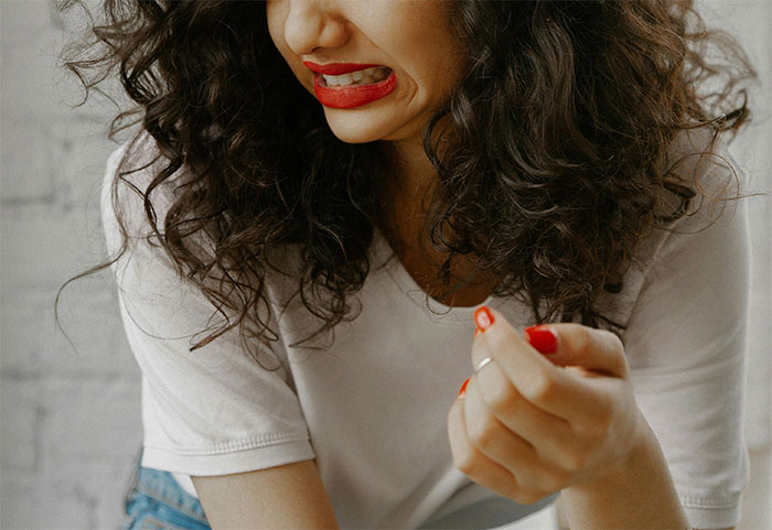 "Caught In The Act": 30 Stories Of Roommates Being Weird When They Thought They Were Alone