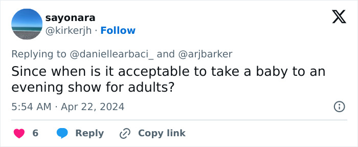 Fans Defend Comedian Who Kicked Mom And Baby Out Of Show For Disrupting It - 7