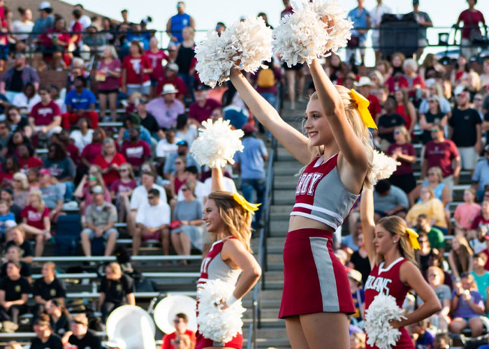  33 Cringy Things That Scream Someone Peaked In High School - 21