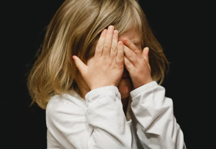 Dad Done Seeing Elder Daughter Suffer Over Her Disabled Sister, Gets Her A Kitten, Drama Ensues - 5