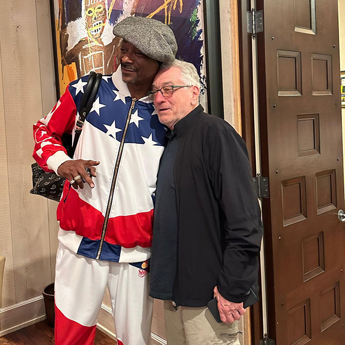 "Such A Random Mix Of People": Robert De Niro, Snoop Dogg, And Austin Butler Enjoy The Ultimate Dinner Party "Such A Random Mix Of People": Robert De Niro, Snoop Dogg, And Austin Butler Enjoy The Ultimate Dinner Party