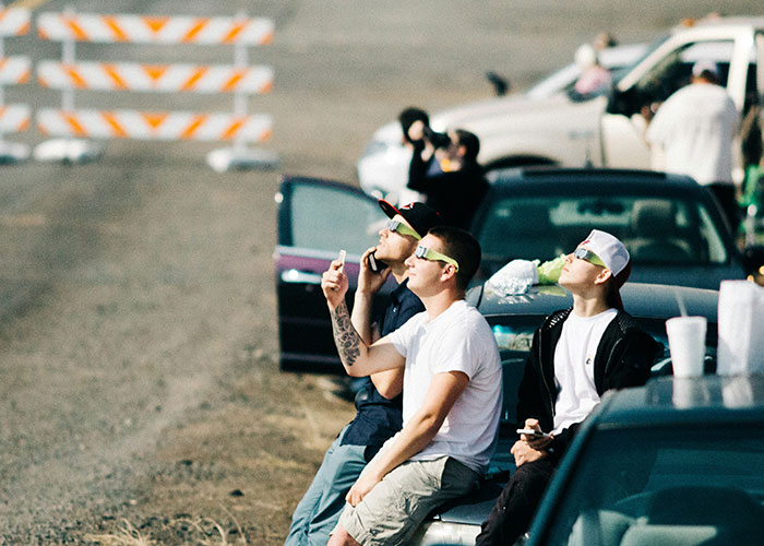 Scientists, Officials, And Military Are Issuing Major Warnings Ahead Of The Solar Eclipse - 4