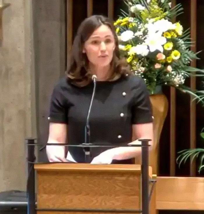 Jennifer Garner And Ben Affleck&rsquo;s Child Debuts New Name At Church: &ldquo;My Name Is Fin Affleck&rdquo;