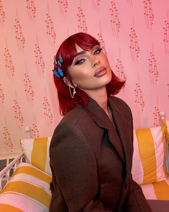 Megan Fox’s Makeup-Free Selfie Has Bewildered Fans Asking, “Who TF Is That?” - 4