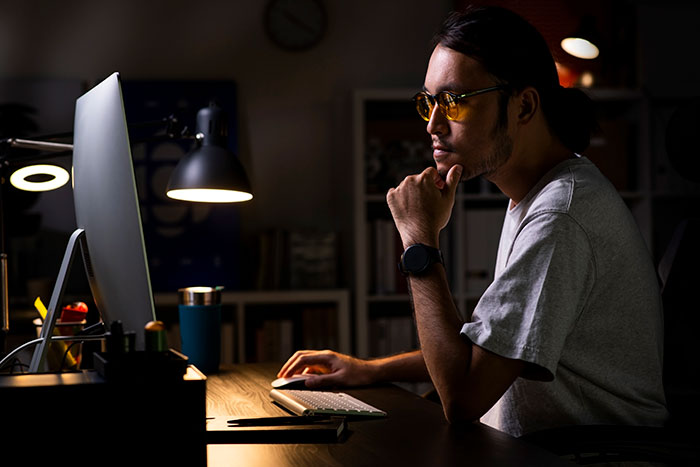 Man Battles With Wife’s Ultimatum: Give Her More Than 2 Showers Per Week Or See Her Move Out - 9