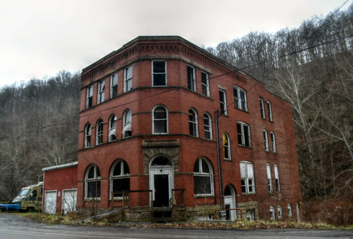 29 American Towns That Send Shivers Down Internet Folks’ Spines