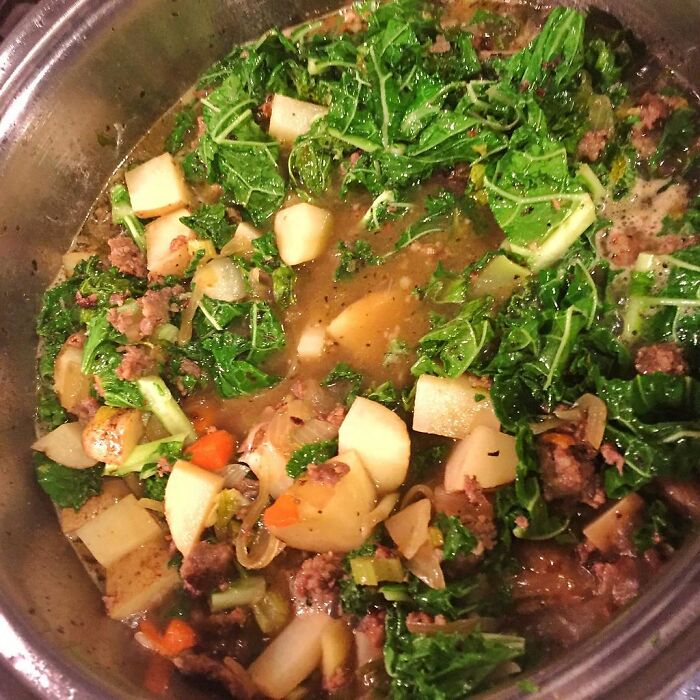 “The Secret Is Kale”: 30 People Share 'Copycat' Recipes Are Exact Dupes For Restaurant Foods