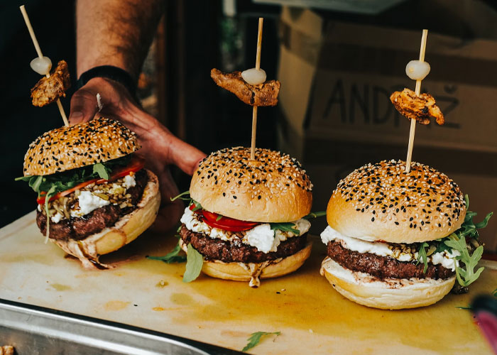 "What Are Some Things The USA Actually Does Better Than Europe?" (30 Answers)