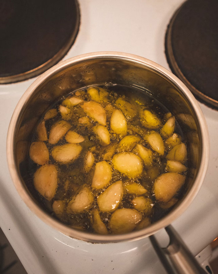 “It’s Amazing”: 40 People Are Sharing Kitchen Tips And Tricks They Learned Throughout The Years