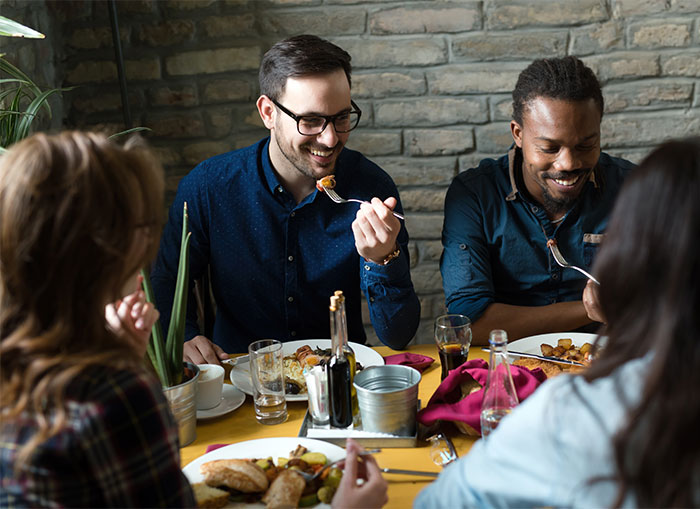 “The Last 6 Days Have Been Hell”: Friend Expects To Be Treated Like A King, Gets A Reality Check - 18