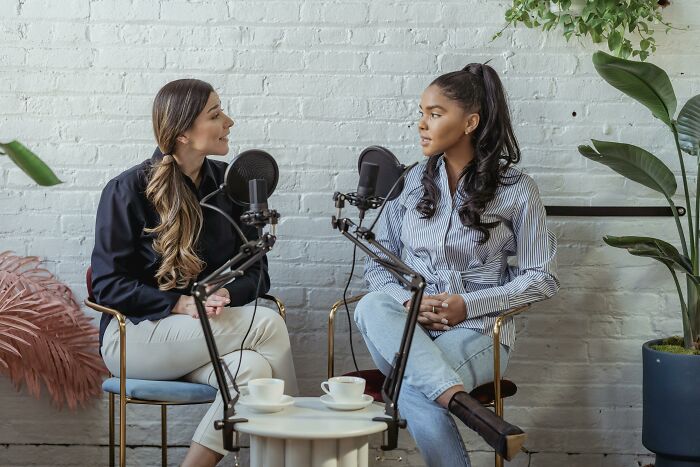 35 Tourists Who Wore Their Stupidity On Their Sleeve By Making Really Ignorant Remarks - 7