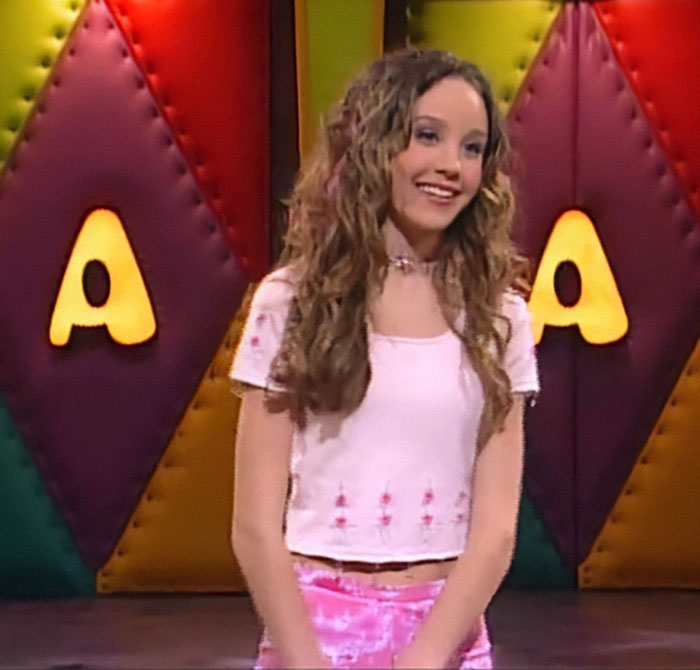 Amanda Bynes Goes Back To School To Become A Manicurist and Land &ldquo;A Job At A Nail Salon&rdquo;