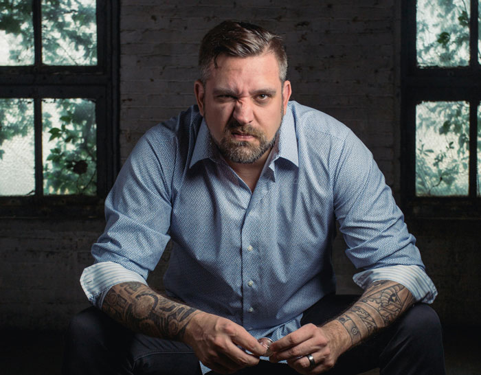 Tenant Gets Kicked Out As His Garden Is Used To Bump Up Rent, He Takes It With Him On His Way Out Tenant Gets Kicked Out As His Garden Is Used To Bump Up Rent, He Takes It With Him On His Way Out