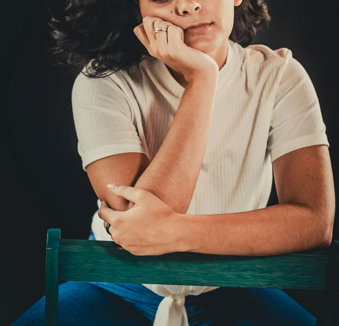 Photographer Wants To Cancel SIL's Engagement Shoot After Learning The Couple Hates Her