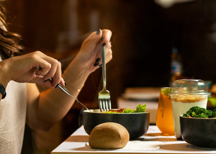 40 Women Share Something Completely Offensive A Man Told Them Thinking It Was A Compliment - 24