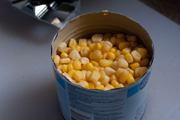 “If Lost, Please Mail To The FBI”: 30 Bizarre Things That Have Been Found In Hotel Rooms - 28