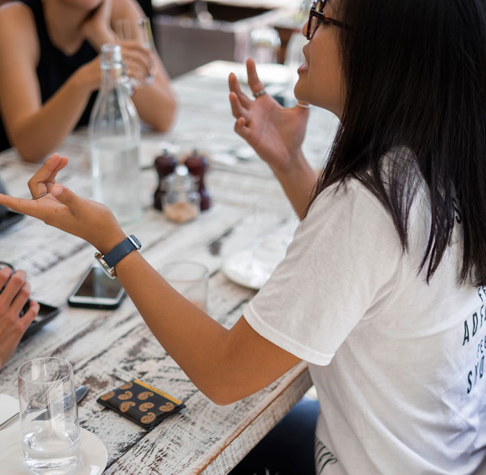 45 Things That Are Socially Acceptable For 1 Gender Only - 25