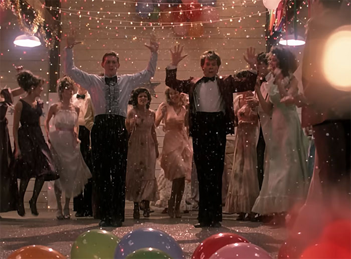 Kevin Bacon Revisits Footloose High School For Film’s 40th Anniversary After Viral Student Invitation - 4