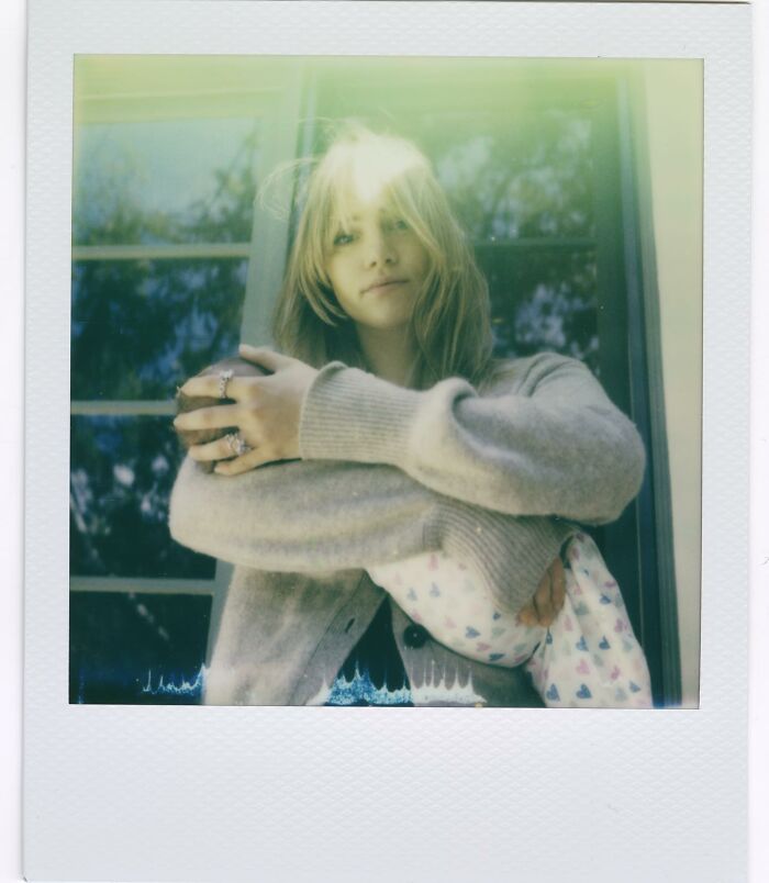 &ldquo;Child Hit The Genetic Lottery&rdquo;: Robert Pattinson And Suki Waterhouse Share First Pic Of Newborn