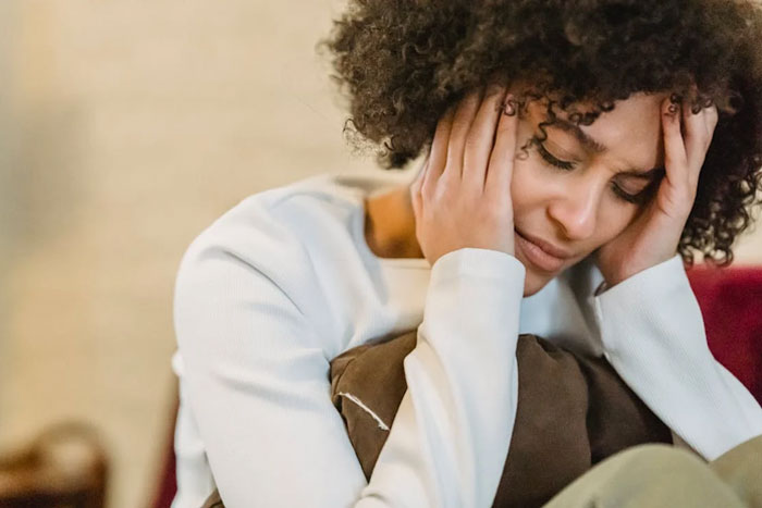 “She Brought It Upon Herself”: Man Considers Divorce After Wife’s Plastic Surgery - 9