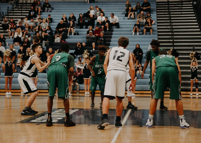  33 Cringy Things That Scream Someone Peaked In High School - 8