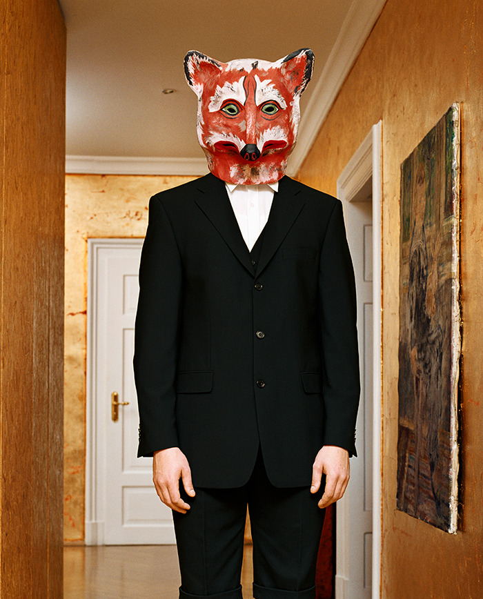 Woman Seeks Advice After 13-Year-Old Stepdaughter Identifies As Fox, Therapist Reacts - 2