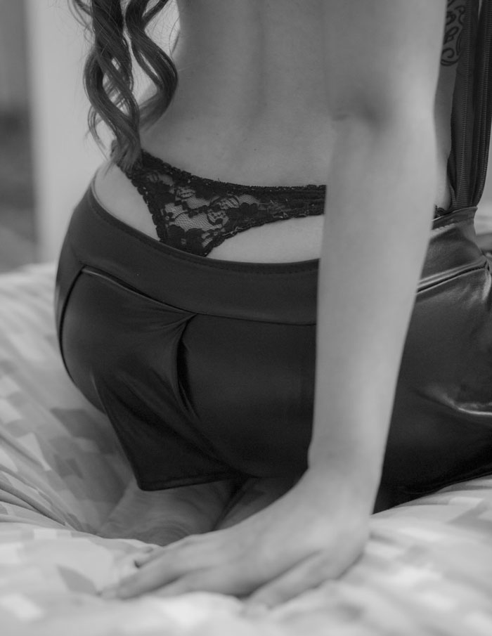 45 Things That Are Socially Acceptable For 1 Gender Only - 27