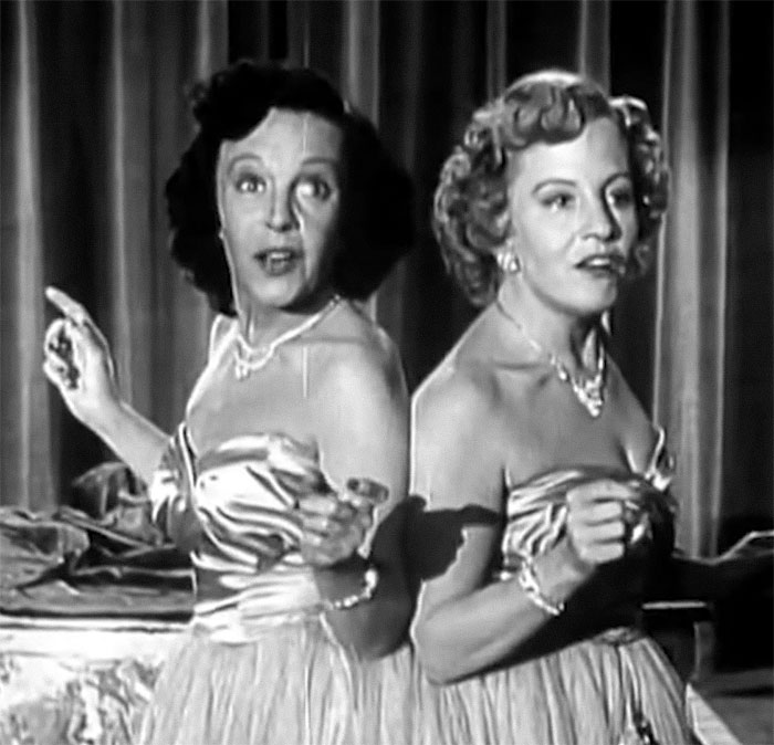 People Learn Harrowing Story Of Conjoined Twins, Which Ended With One Alive And The Other Not - 3