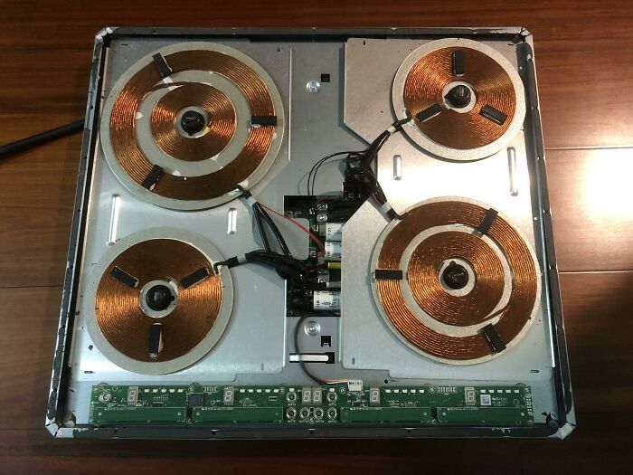 Shattered New Induction Cooktop