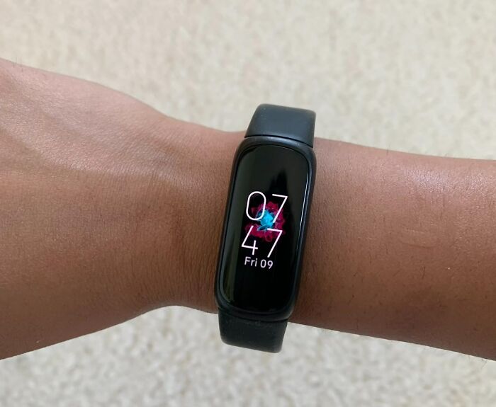  Health & Fitness Tracker Watch: Companion For Active Living