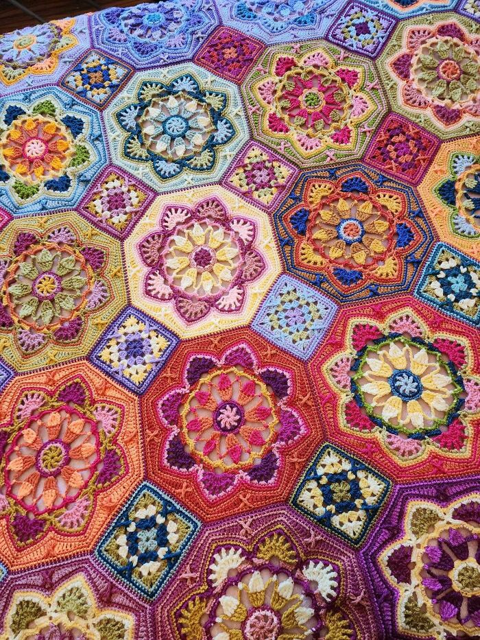 I Finally Finished The Joins And Border On My Persian Tiles Blanket