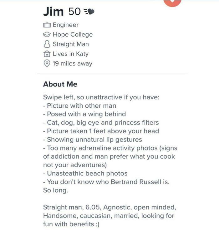 Dating profile of a man listing cringe-worthy takes on women’s photos and behaviors in a blunt, judgmental style.