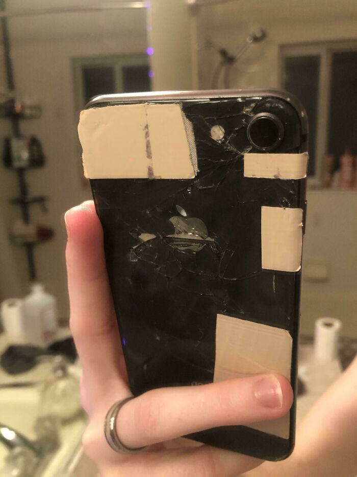 Saw Someone Share A Pic Of Their Phone, Thought I’d Do The Same