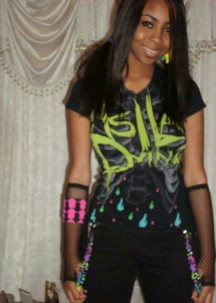 It Was 2009 & I Was Deep Into My “Rawr Xd” Phase