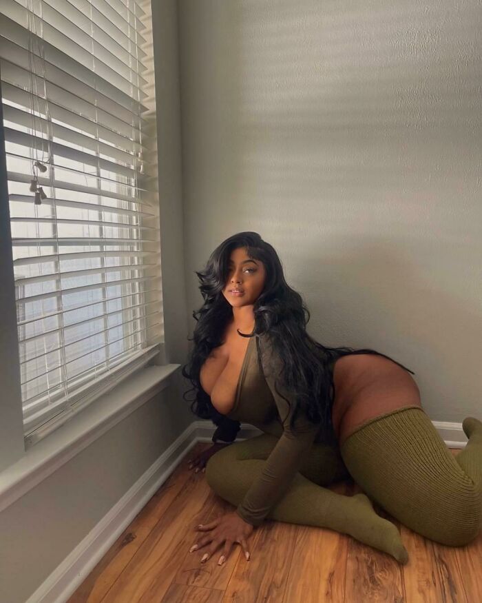 Tiene la cabeza diminuta