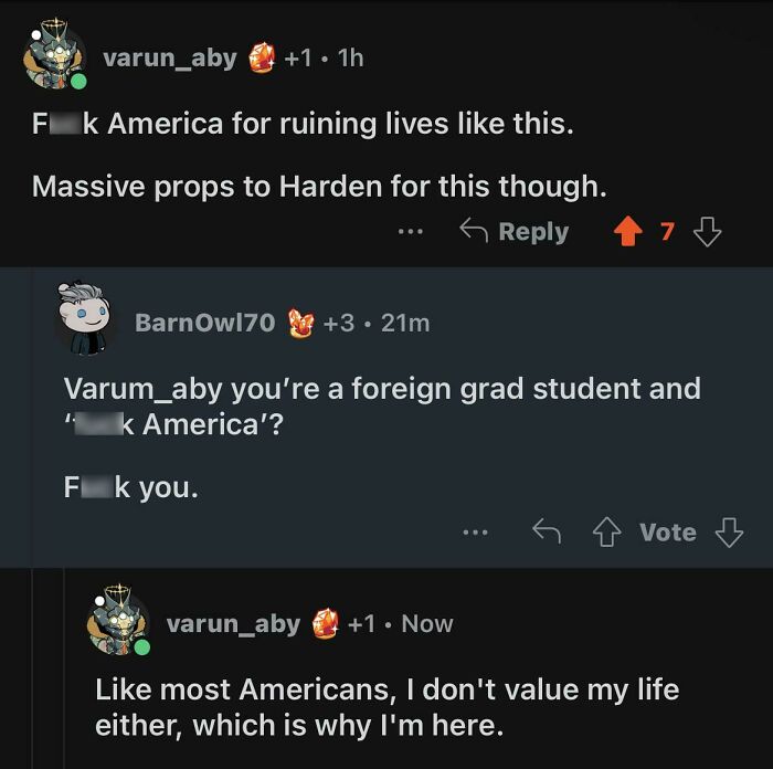 Reddit exchange showcasing a perfect comeback in a heated discussion.