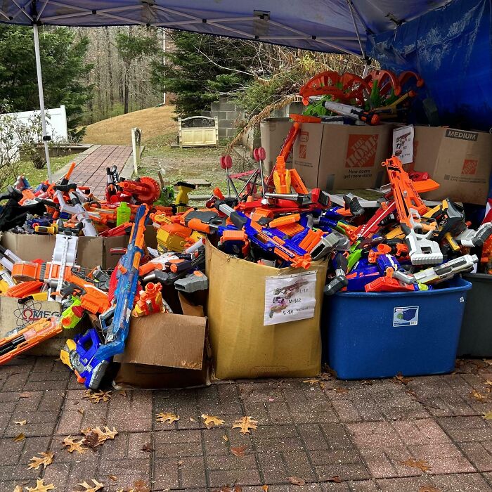 This Large Collection Of Nerf Toys At An Estate Sale