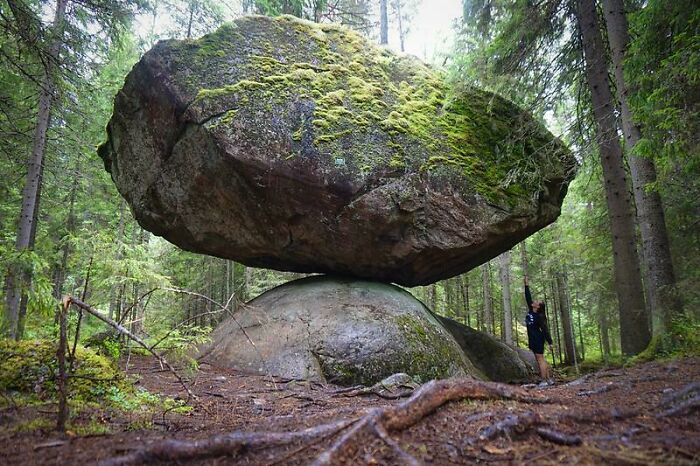 Kummakivi Is A 500 000 Kg Rock In Finland That Has Been Balancing On Top Of Another Rock For 11 000 Years