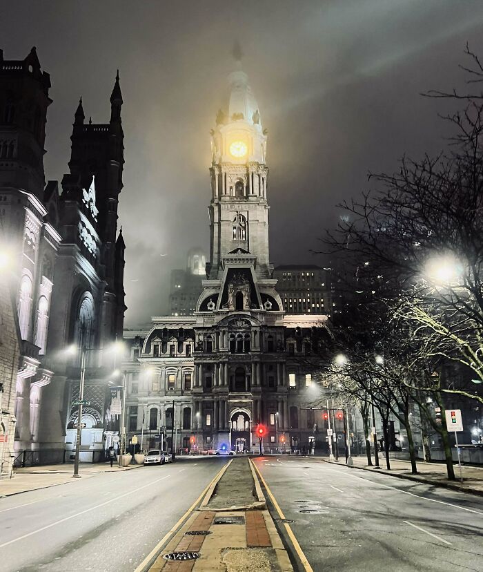 This Cool Building In Philly