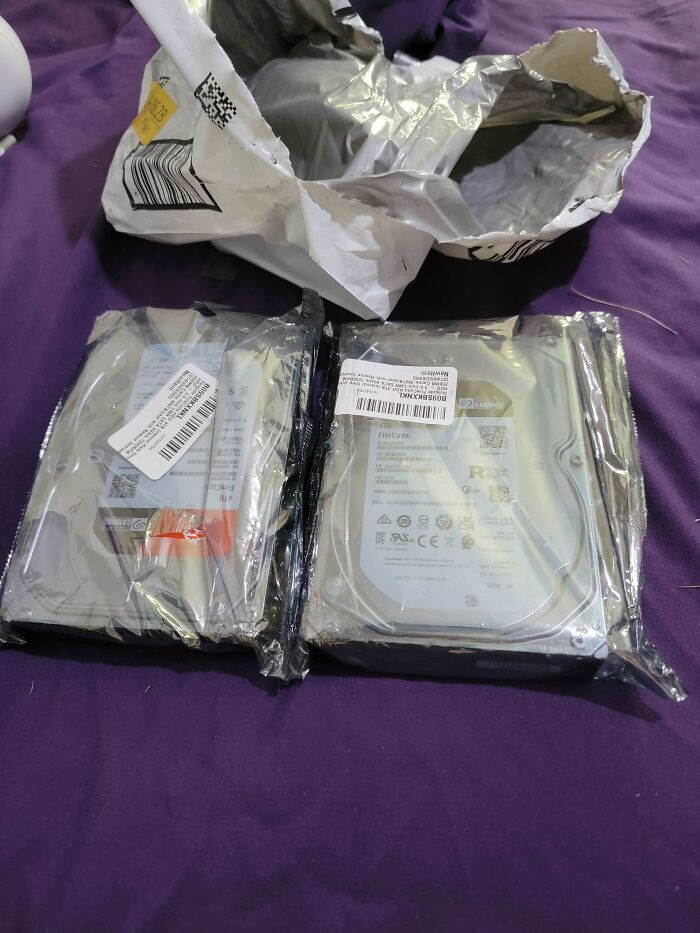 How Amazon Shipped My Replacement Hdd's For My Nas For Work