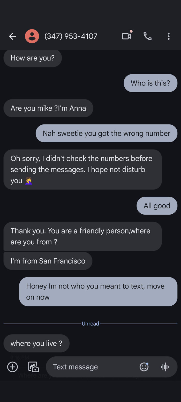 Funny wrong number text exchange about mistaken identity.