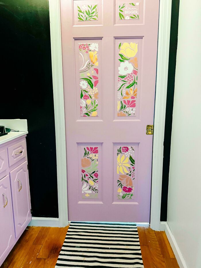 I Painted My Powder Room Door