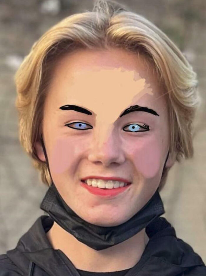 Mi hija de 9 años dice que ha aprendido a editar fotos, y se ofreció a mejorar esta foto de su hermano