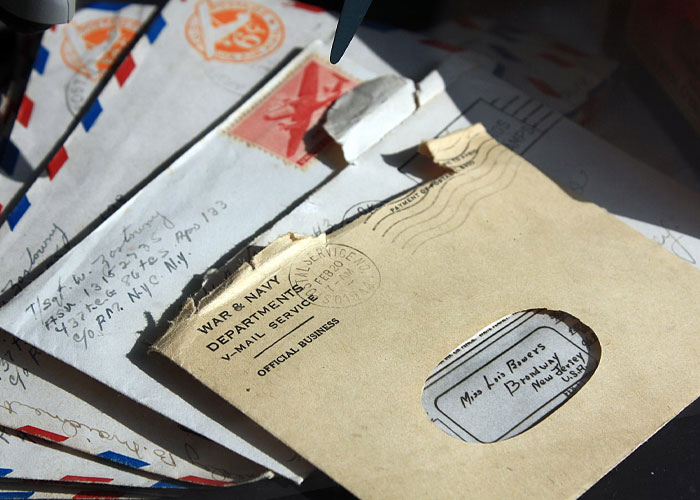 "It's Just Taking Up Space": Professional Organizer Shares 18 Things You Don't Need In Your House