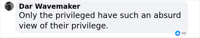 People Fume Over Zooey Deschanel Denying She’s A Nepo Baby - 15