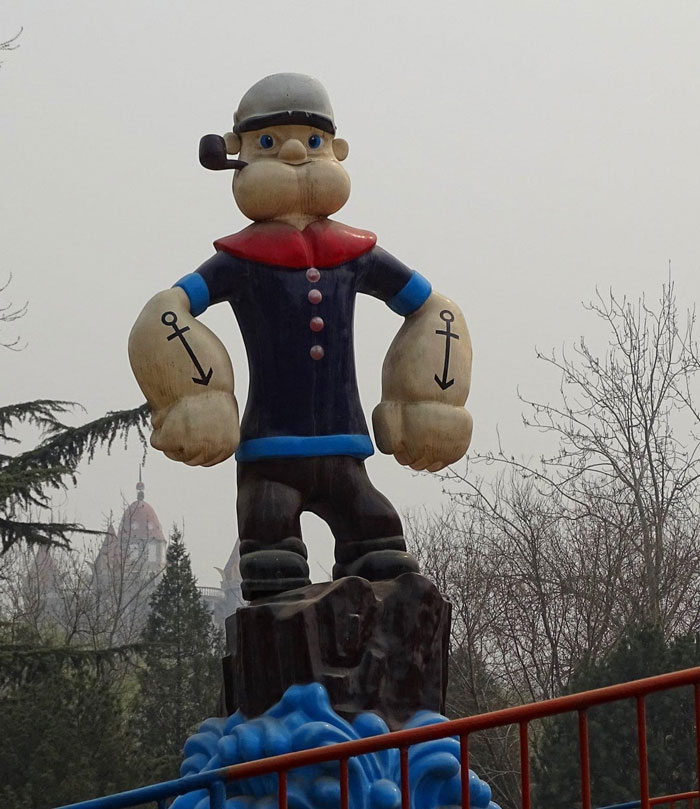 “From A Distance, It Looks OK”: Man Shares His Absurd Experience Visiting Beijing’s Amusement Park - 18