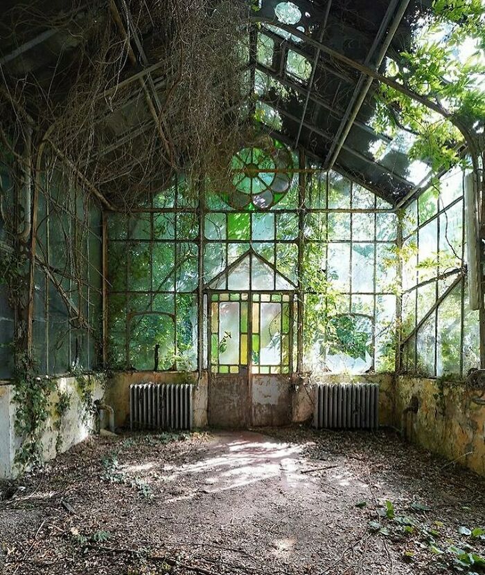 Deserted-Forgotten-Places-Pics